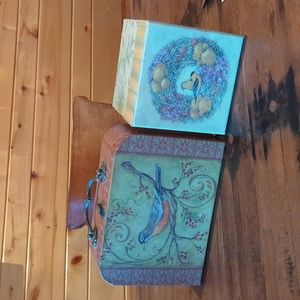 Pair of Charming Sturdy Cardboard bird boxes. Think awesome Gift wrap!